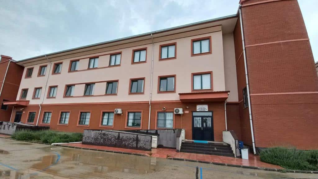 Kadirli Turizm Lisesi ve Pansiyonu Uygulama Projeleri